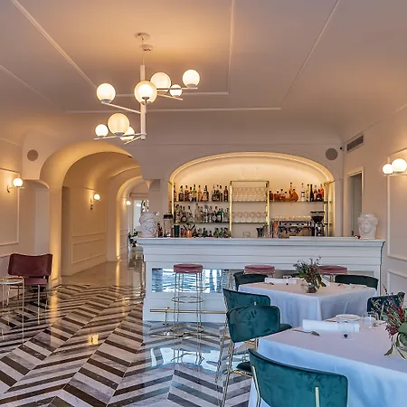 Lorelei Londres سورينتو